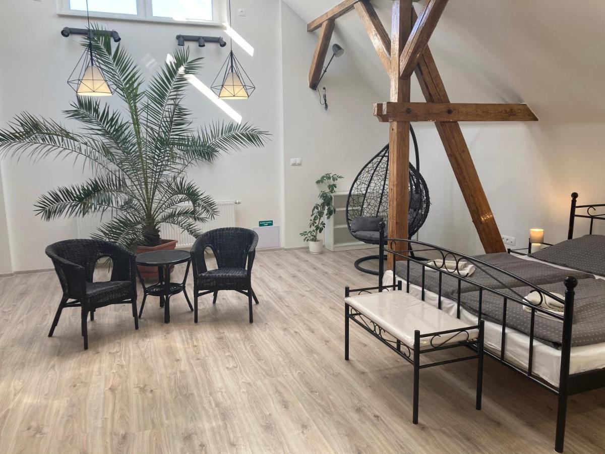 Apartmany Pod Radhostem Rožnov pod Radhoštěm Eksteriør billede